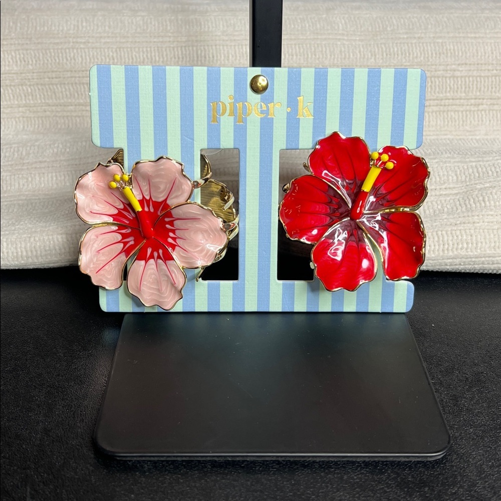 Piper K | Iridescent Hawaiian 🌺 Metal Hair Clips